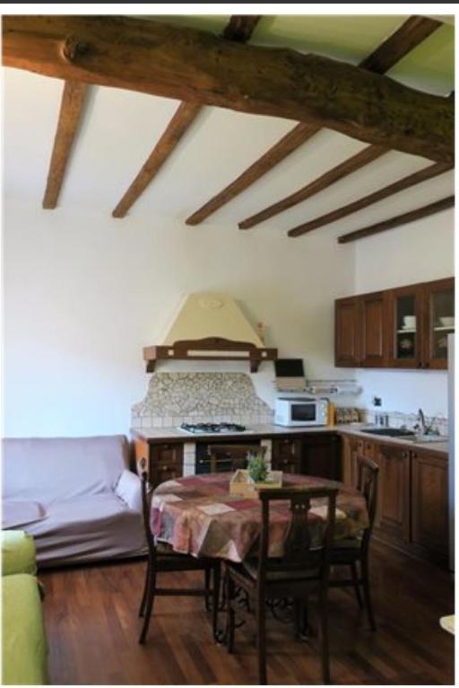Casa In Palazzo Storico Lägenhet Locate di Triulzi Exteriör bild