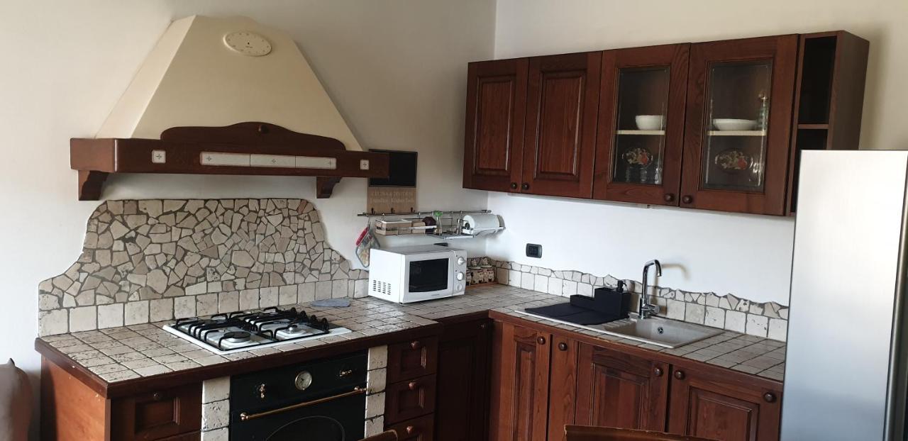 Casa In Palazzo Storico Lägenhet Locate di Triulzi Exteriör bild